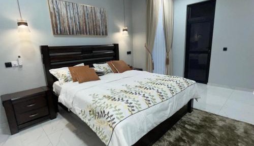 Four-Bedroom Vacation Home