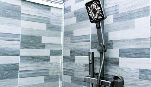 Single Room with Private Bathroom
