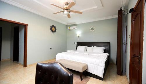 One-Bedroom Apartment - Non-Smoking