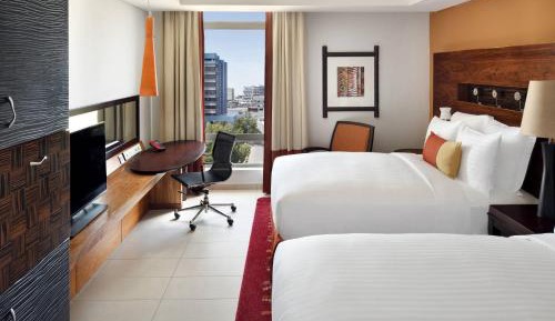 Double Room with Two Double Beds - Club Lounge Access