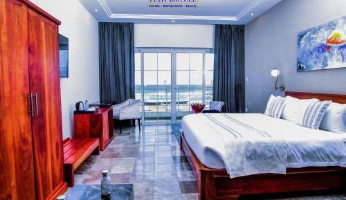Double Room with Balcony and Sea View