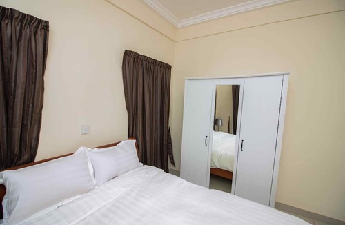 Peduasi Bed & Breakfast | Brown Hills Residences