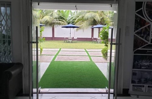 Cape Coast Hotel | Park Springs Hotel