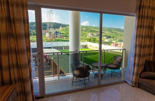 Accra Hotel | The Platinum Bay Hotel