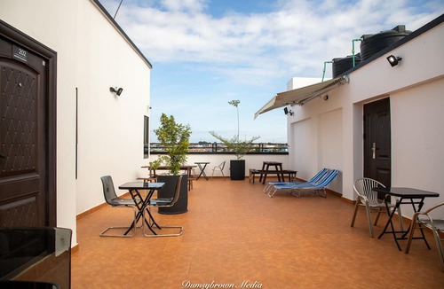 Accra Apartment | 2 Bed Furnished Apartment - Wifi, Aircon, Parking