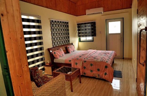 Prampram Hotel | Icon House