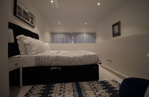 Cantonments Hotel | Embassy Gardens - One Bed