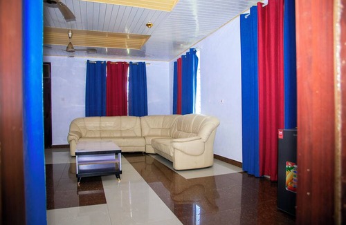 Kumasi Apartment | INDIGO COTTAGE