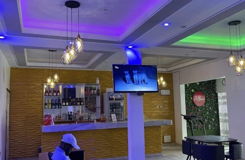 Kasoa House | Da Highest Lounge Bar & Restaurant
