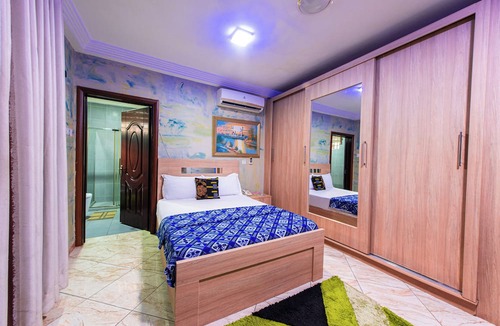Koforidua Bed & Breakfast | Bays Villa