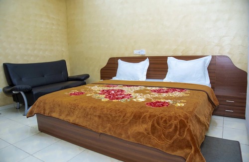 Lome Hotel | Hotel Saint Lazaros