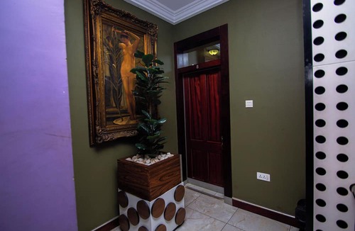 Taifa Hotel | The OutBack Hotel