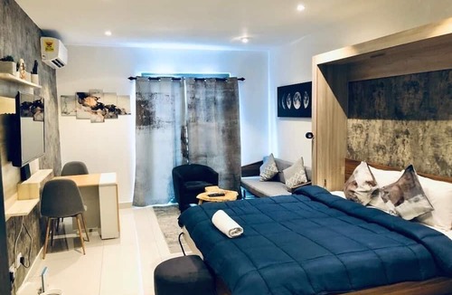 Accra Apartment | Unique Homes by Lennox