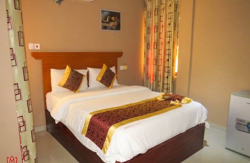 North Legon Hotel | Rosewood Hotel