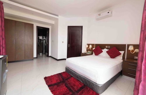 Ada Hotel | Camp Tsatse Resort