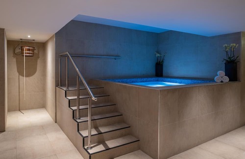 Victoria Borg Hotel | Kempinski Hotel Gold Coast City