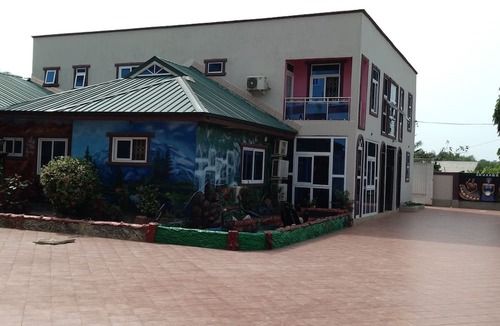 Bawjiase Hotel | Mother's Royal Hotel