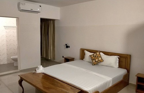 Lome Hotel | ELOGIA HOTEL