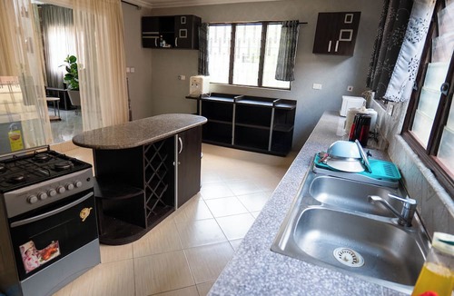 Kweiman Apartment | Double Bed Room in Accra, Oyarifa, WiFI, Backup Generator