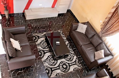 Taifa Hotel | Mays Haven