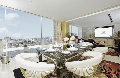 Osu Klottey Hotel | Number One Oxford Street Hotel & Suites