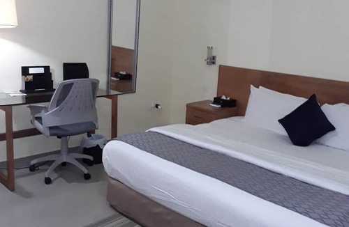 Accra Hotel | Airside Hotel