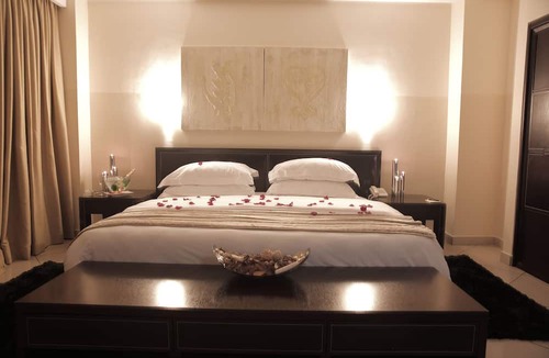 Teshie Hotel | Oak Plaza Hotels - East Airport
