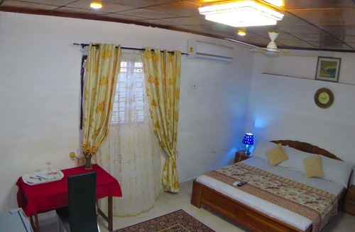 Janman House | St Mary's at hills guest house
