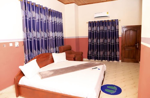 Kubease House | Osaah Bema lodge