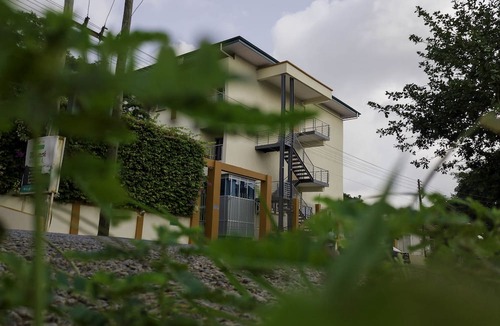 Accra Hotel | Monarch Hotel