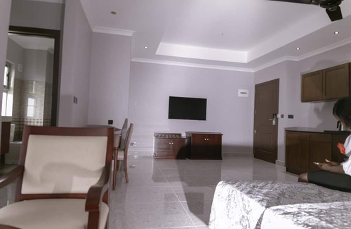 Accra Hotel | Monarch Hotel