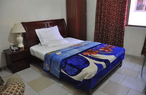 Accra Hotel | Oscarpak Royal Hotel