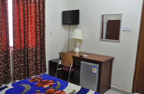 Accra Hotel | Oscarpak Royal Hotel