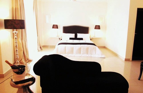 Teshie Hotel | The Aknac Hotel