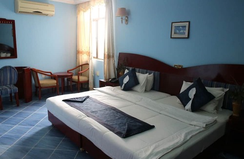 Accra Hotel | Krisview Hotel