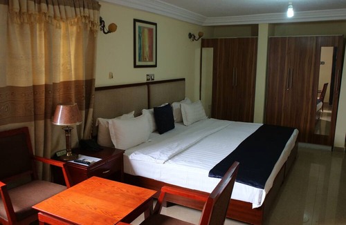 Accra Hotel | Krisview Hotel
