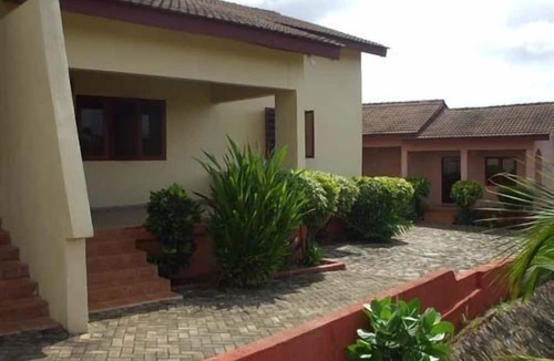 Obuasi Cabin | Coconut Grove Miners Lodge