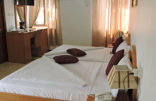 Patang West Hotel | All Seasons Hotel