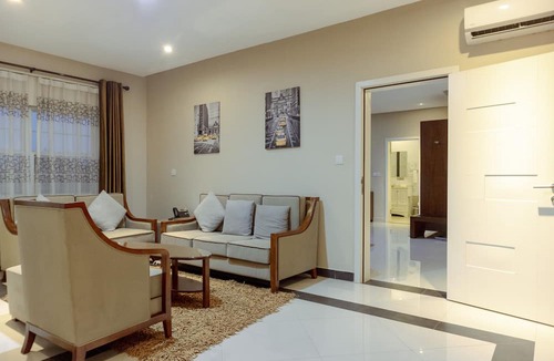 Kumasi Hotel | Frederick's Lodge