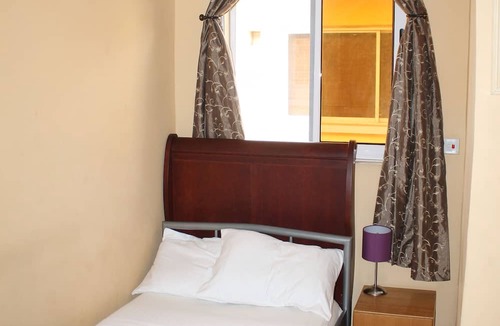 Asylum Down Hotel | Jesiwa B's Little Palace