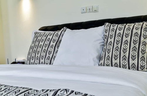 Lome Hotel | Hotel M'Rode