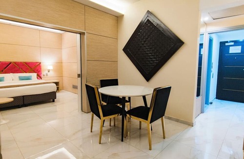 Lome Hotel | Hotel Sarakawa