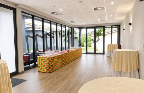 Accra Hotel | Fiesta Royale Hotel