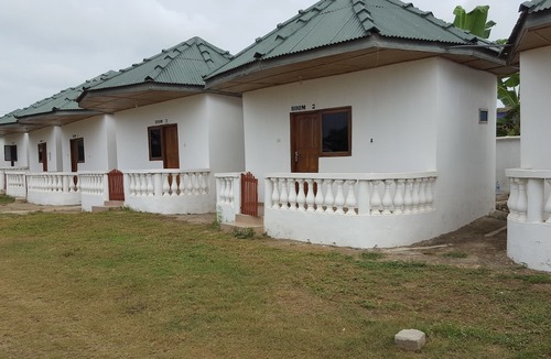 Biriwa Hotel | comfort beach ressort