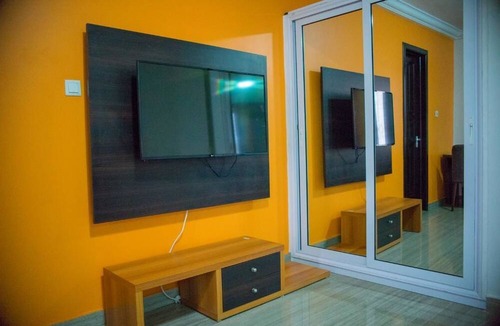 Sekondi-Takoradi Bed & Breakfast | Grace Garden Hotel