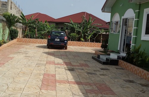 Aiyimensa House | Mac-P Guesthouse