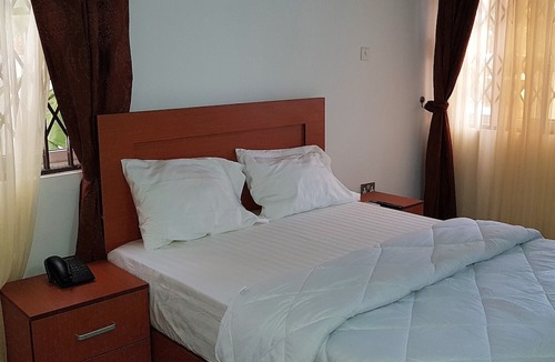 Sekondi-Takoradi Hotel | Ibisa Hotel