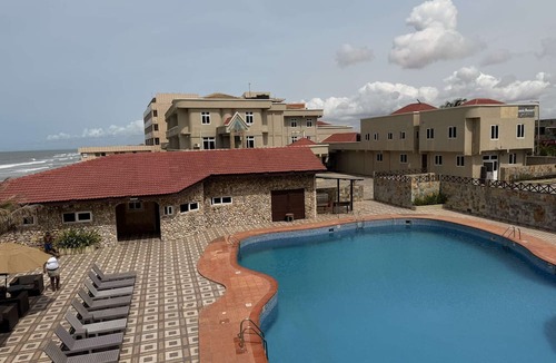 Accra Hotel | Oceanic Resort