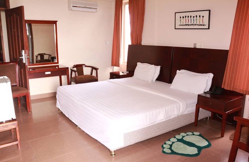 Winneba House | Windy Bay Guest House
