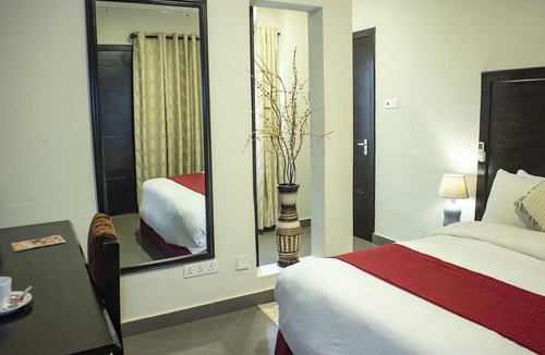 North Ridge House | Ssnit Guest House